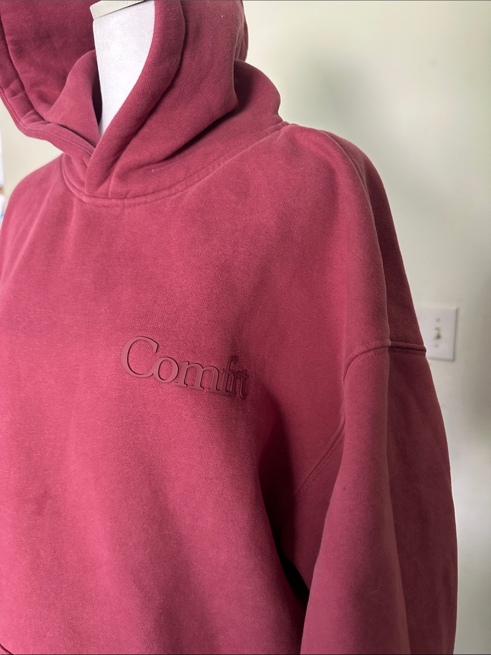 COMFRT -First Oversized Hoodie in Rosewood - Women - Picture 3 of 10